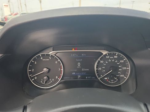 Used 2025 Nissan Altima 2.5 SV FWD image 19
