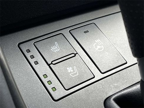 Used 2021 Lexus IS 350 F Sport w/ Navigation Package image 37