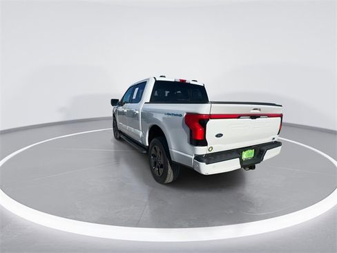 Certified 2022 Ford F150 Lightning Lariat image 9
