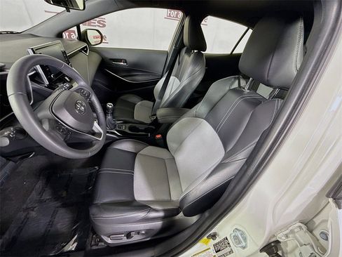 Used 2019 Toyota Corolla XSE image 24