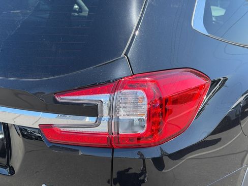 Used 2024 Subaru Ascent Touring AWD/4WD image 6