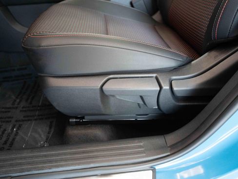Used 2026 Nissan Kicks SR w/ SR Premium Package AWD/4WD image 12