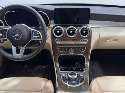 Used 2021 Mercedes-Benz C 300 Sedan image 17