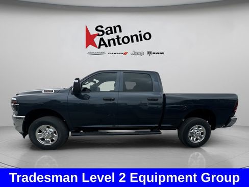 New 2026 RAM 2500 Tradesman AWD/4WD image 4