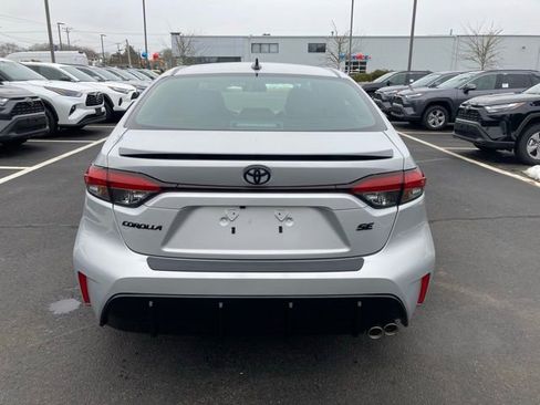 Certified 2024 Toyota Corolla Sedan w/ SE Convenience Package image 4