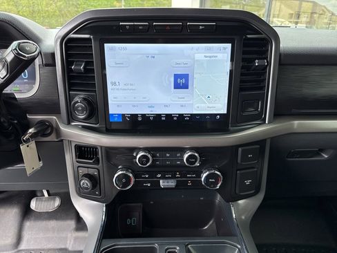 Used 2024 Ford F150 XLT w/ Mobile Office Package image 20