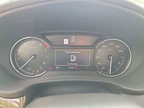 Used 2019 Cadillac XT4 Premium Luxury FWD image 13