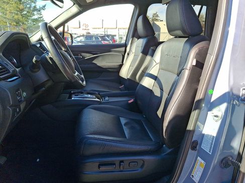 Used 2022 Honda Pilot Black Edition image 13