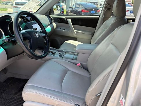 Used 2008 Toyota Highlander 2WD image 12