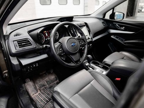 Used 2022 Subaru Ascent Onyx Edition image 5