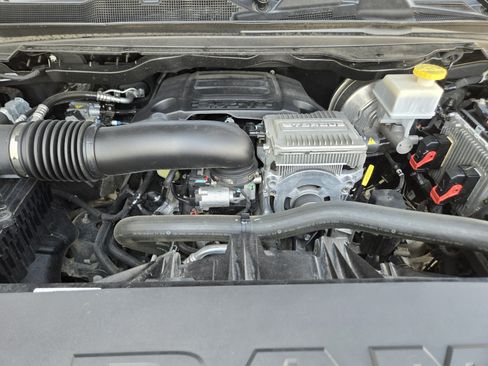 Used 2022 RAM 1500 Big Horn AWD/4WD image 29