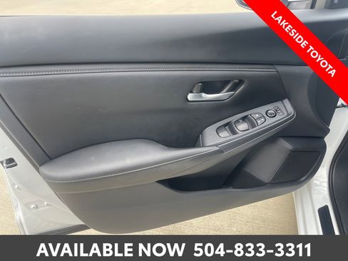 Used 2025 Nissan Sentra SV FWD image 23