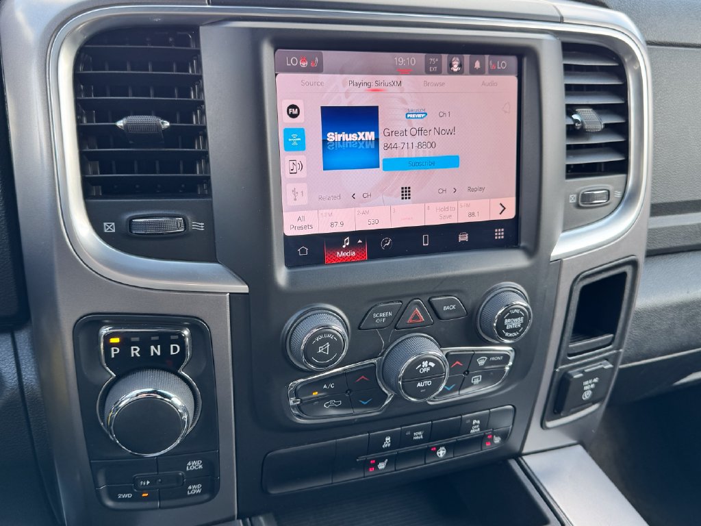 Used 2024 RAM 1500 Warlock AWD/4WD image 22