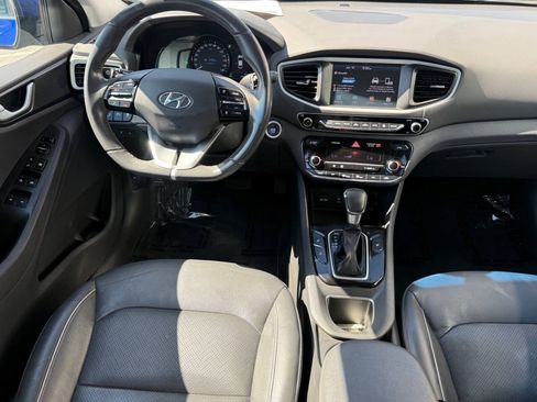 Used 2019 Hyundai Ioniq Limited FWD image 6