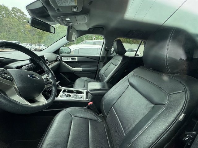 Used 2020 Ford Explorer Limited AWD/4WD image 4