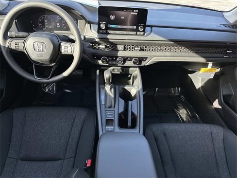 New 2025 Honda Accord SE image 15