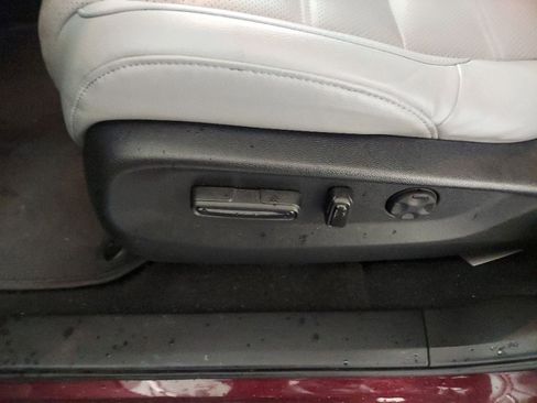 Certified 2019 Honda CR-V Touring image 14