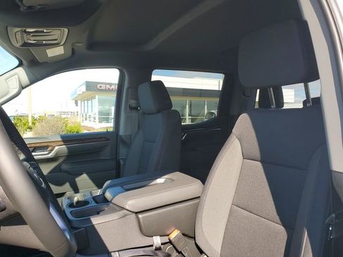 New 2026 GMC Sierra 1500 Elevation image 5