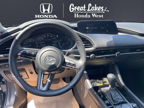Used 2025 MAZDA MAZDA3 s w/ Black Accent Package FWD image 10