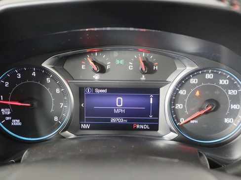 Used 2022 Chevrolet Equinox RS image 11