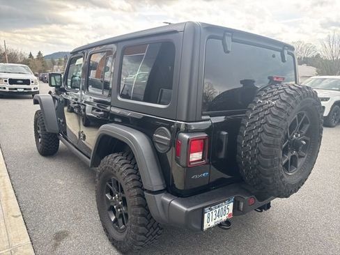 Used 2025 Jeep Wrangler Unlimited Sport S 4xe image 4