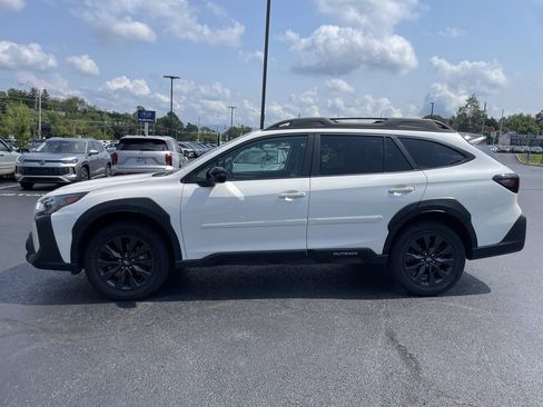 Certified 2024 Subaru Outback Onyx Edition AWD/4WD image 3