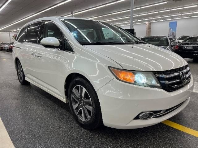 Used 2014 Honda Odyssey Touring image 4