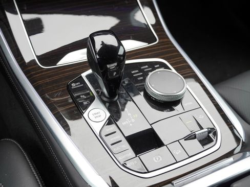 Used 2023 BMW X5 xDrive45e w/ M Sport Package image 29