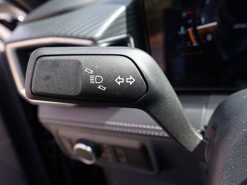 Used 2025 Ford Mustang Premium image 40