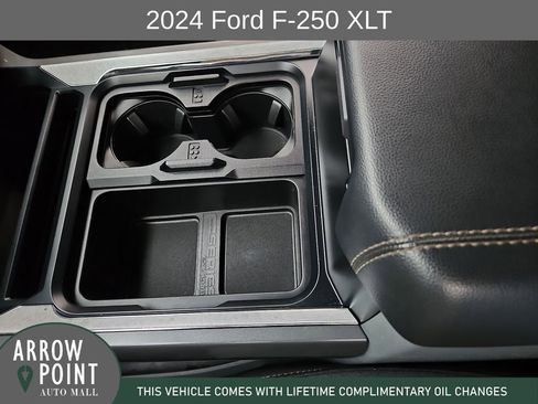 Used 2024 Ford F250 XLT AWD/4WD image 28