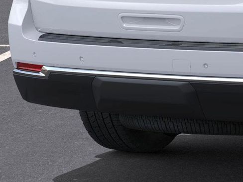 New 2025 Chevrolet Tahoe LS image 14