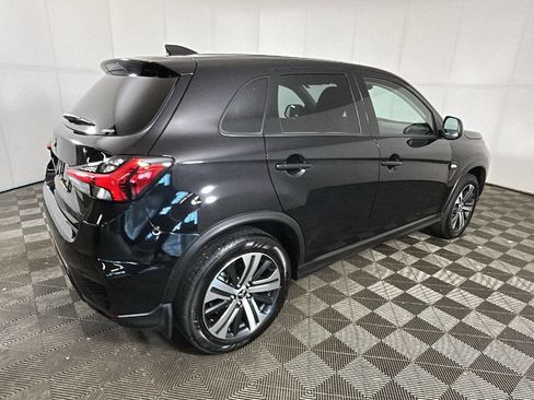 Used 2025 Mitsubishi Outlander Sport ES AWD/4WD image 2