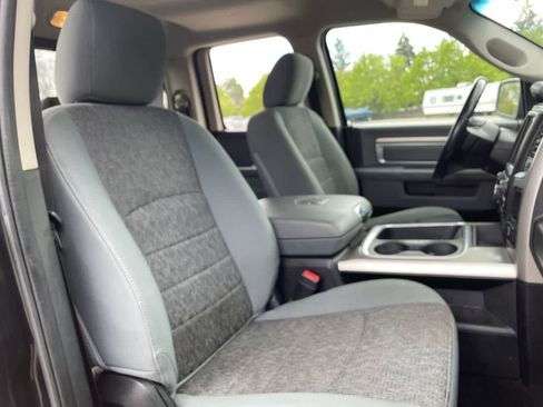 Used 2018 RAM 1500 Big Horn AWD/4WD image 14