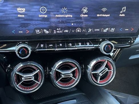 Certified 2024 Chevrolet Blazer EV RS image 30