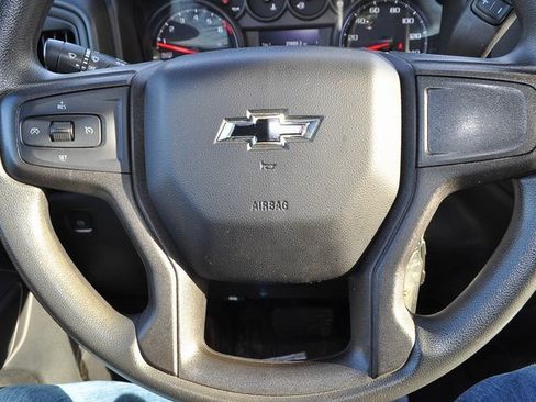 Used 2020 Chevrolet Silverado 1500 Custom w/ Custom Value Package image 30