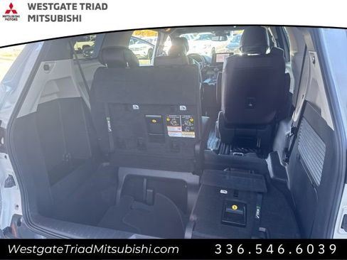 Used 2022 Toyota Sienna Platinum image 33