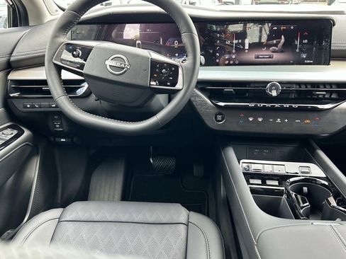 New 2026 Nissan Murano Platinum w/ Cargo Package AWD/4WD image 24
