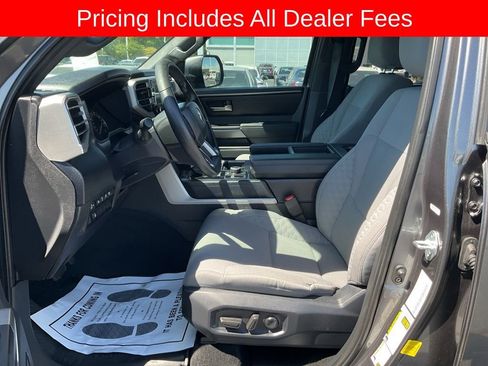 Used 2025 Toyota Tundra SR5 AWD/4WD image 2