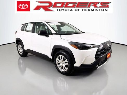 Certified 2026 Toyota Corolla Cross L AWD/4WD image 1