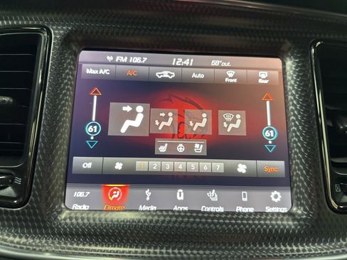 Used 2019 Dodge Challenger SRT Hellcat RWD image 26