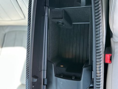 Used 2019 BMW M550i xDrive AWD/4WD image 34