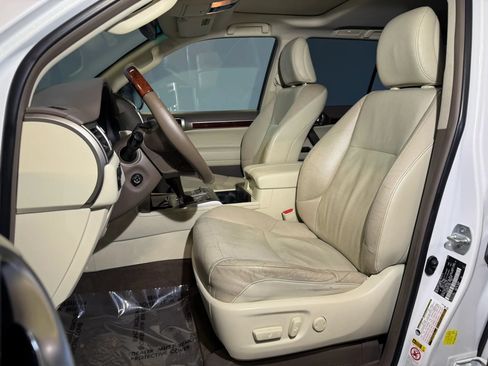 Used 2015 Lexus GX 460 w/ Premium Package AWD/4WD image 10