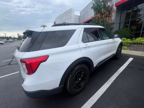 Used 2020 Ford Explorer XLT w/ Class III Trailer Tow Package AWD/4WD image 6