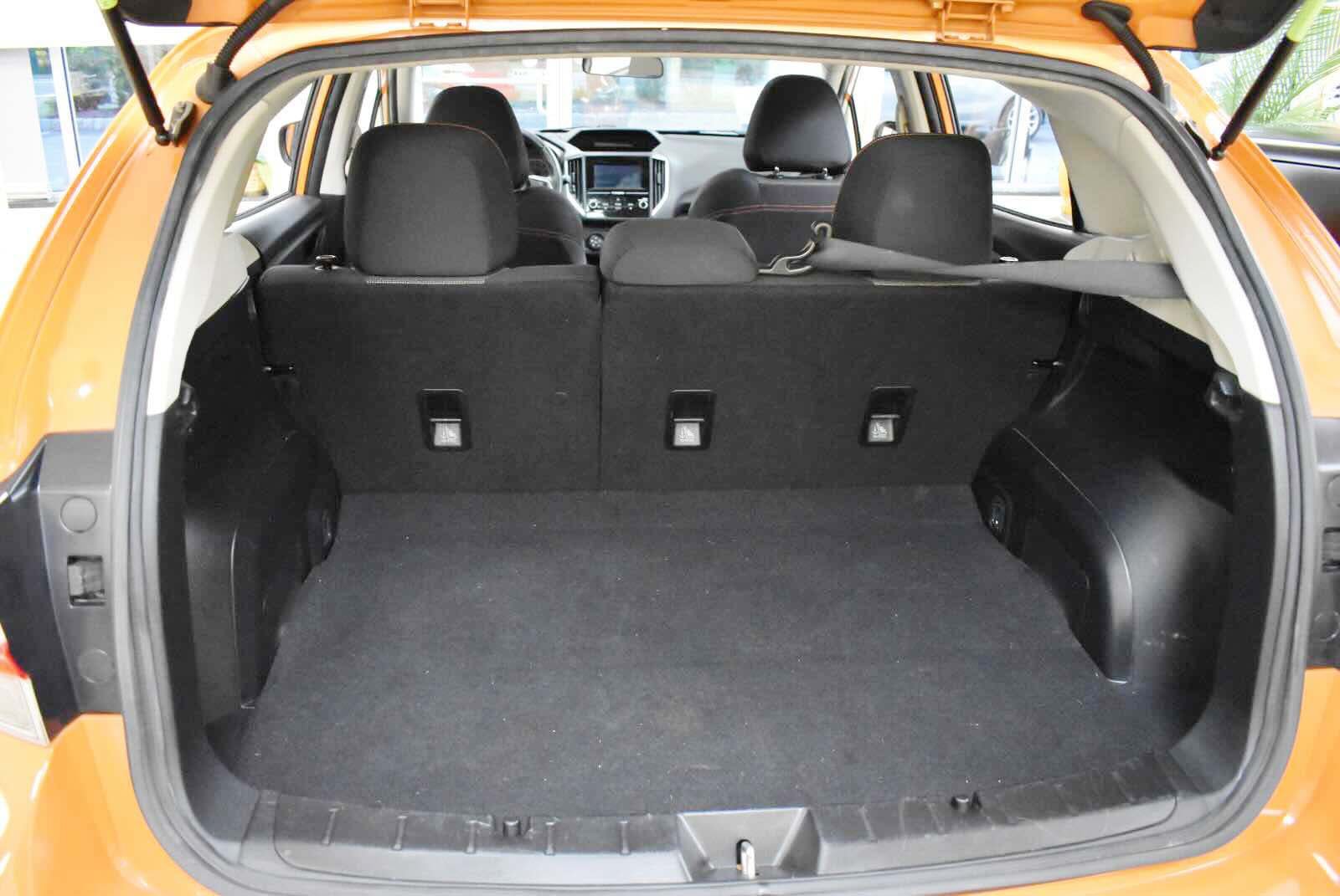 Used 2018 Subaru Crosstrek 2.0i Premium w/ Moonroof Package AWD/4WD image 48