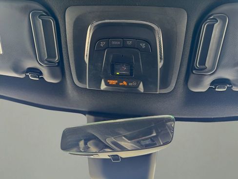 Used 2023 Toyota Corolla SE image 16