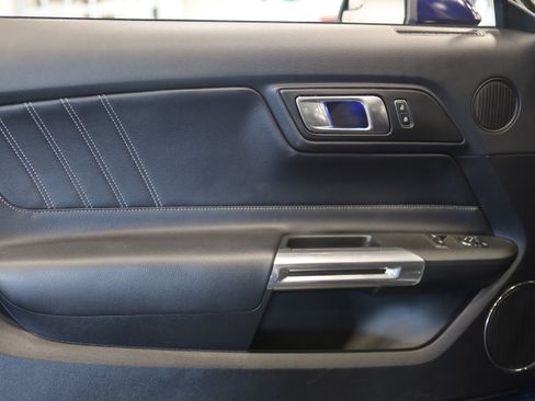 Used 2019 Ford Mustang GT Premium w/ GT Performance Package RWD image 14
