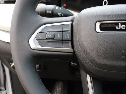 New 2026 Jeep Compass Limited AWD/4WD image 16