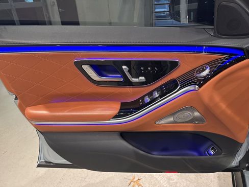 Used 2024 Mercedes-Benz S 580e 4MATIC Sedan image 14