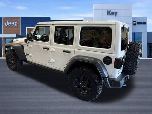 Used 2023 Jeep Wrangler Unlimited w/ Cold Weather Group AWD/4WD image 4