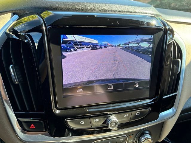 Used 2022 Chevrolet Traverse LT AWD/4WD image 32